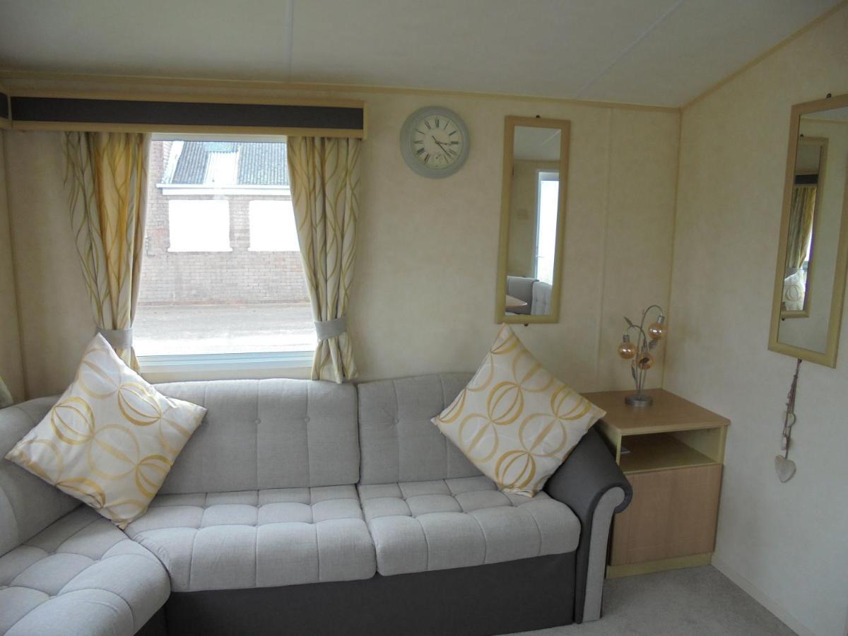 Coral Beach : The Richmond:- 6 Berth, Blow Heated Ingoldmells Buitenkant foto